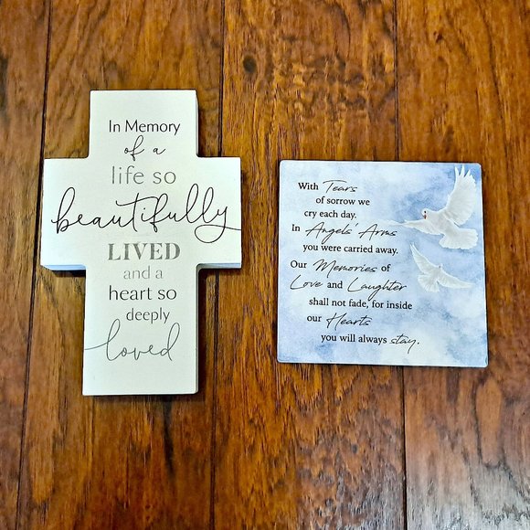 In Memory Sentimental Wooden Cross and Tile - Picture 1 of 2